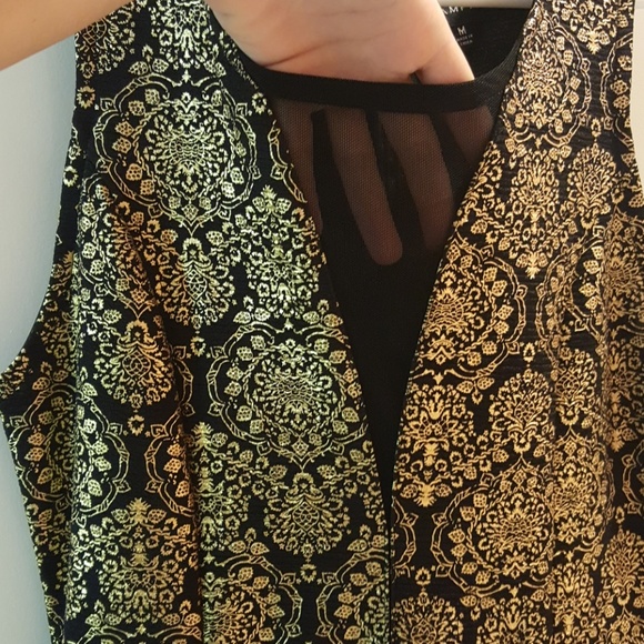 Dress - Picture 2 of 6